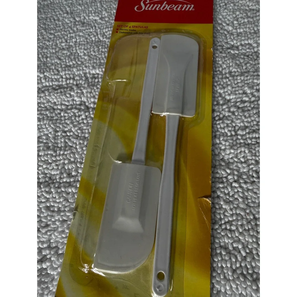 Sunbeam Set of 2 Spatulas Flexible Blades Dishwasher Safe New‎ in Pkg. Y2K